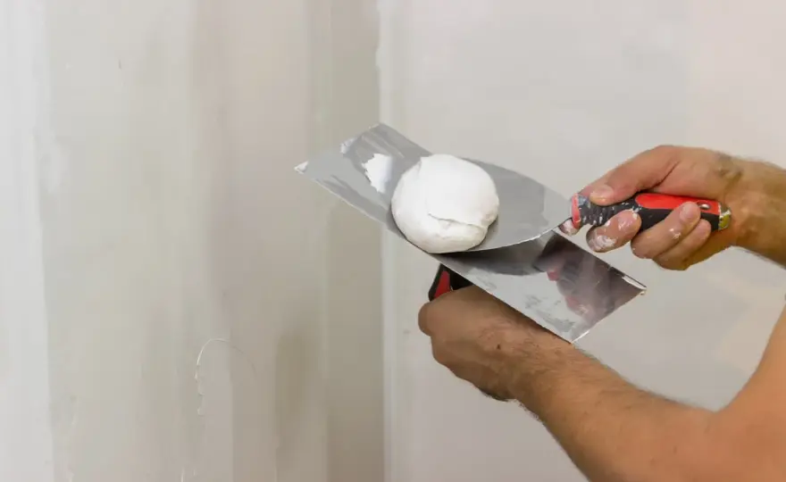 Stuccare un muro - La guida definitiva per un risultato perfetto