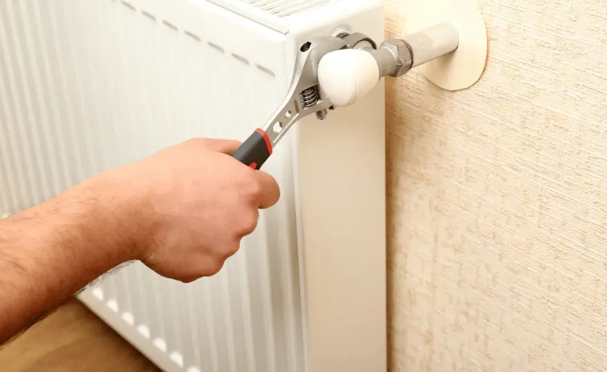 Come sfiatare i termosifoni - Guida pratica e completa