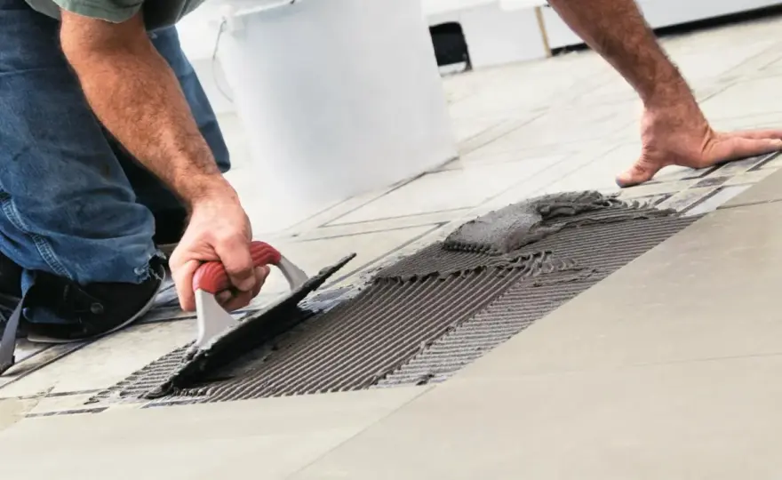 Posa piastrelle bagno fai da te - La guida completa per non sbagliare