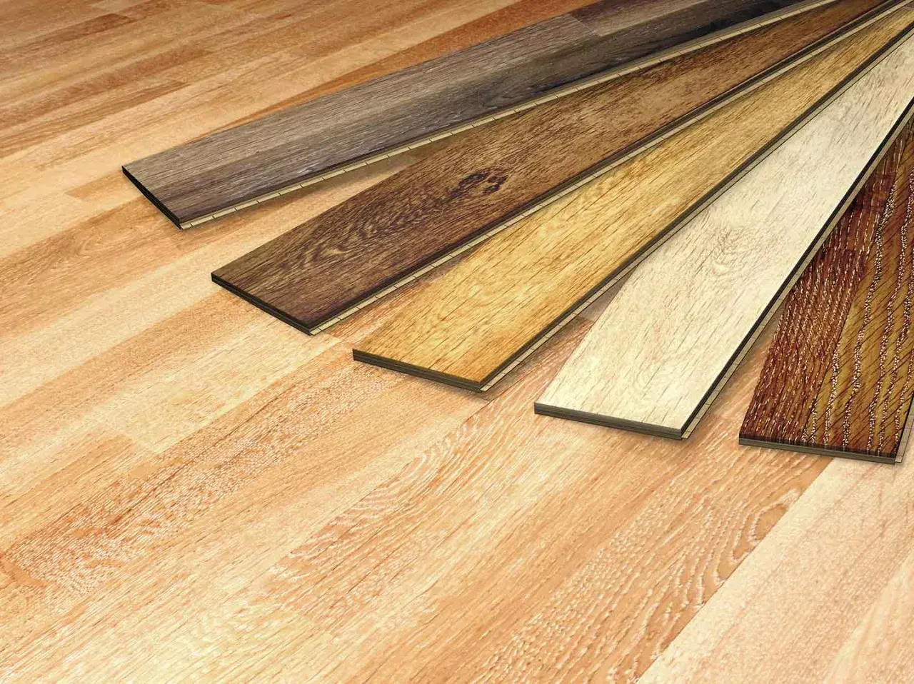 Campione di pavimenti in laminato con diverse finiture e spessore.