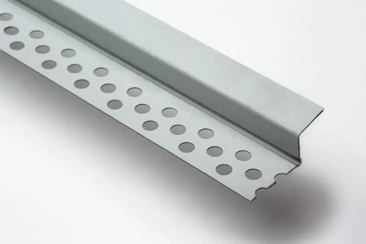 Profilo angolare metallico forato, essenziale per il telaio cartongesso, la struttura cartongesso e il soffitto.